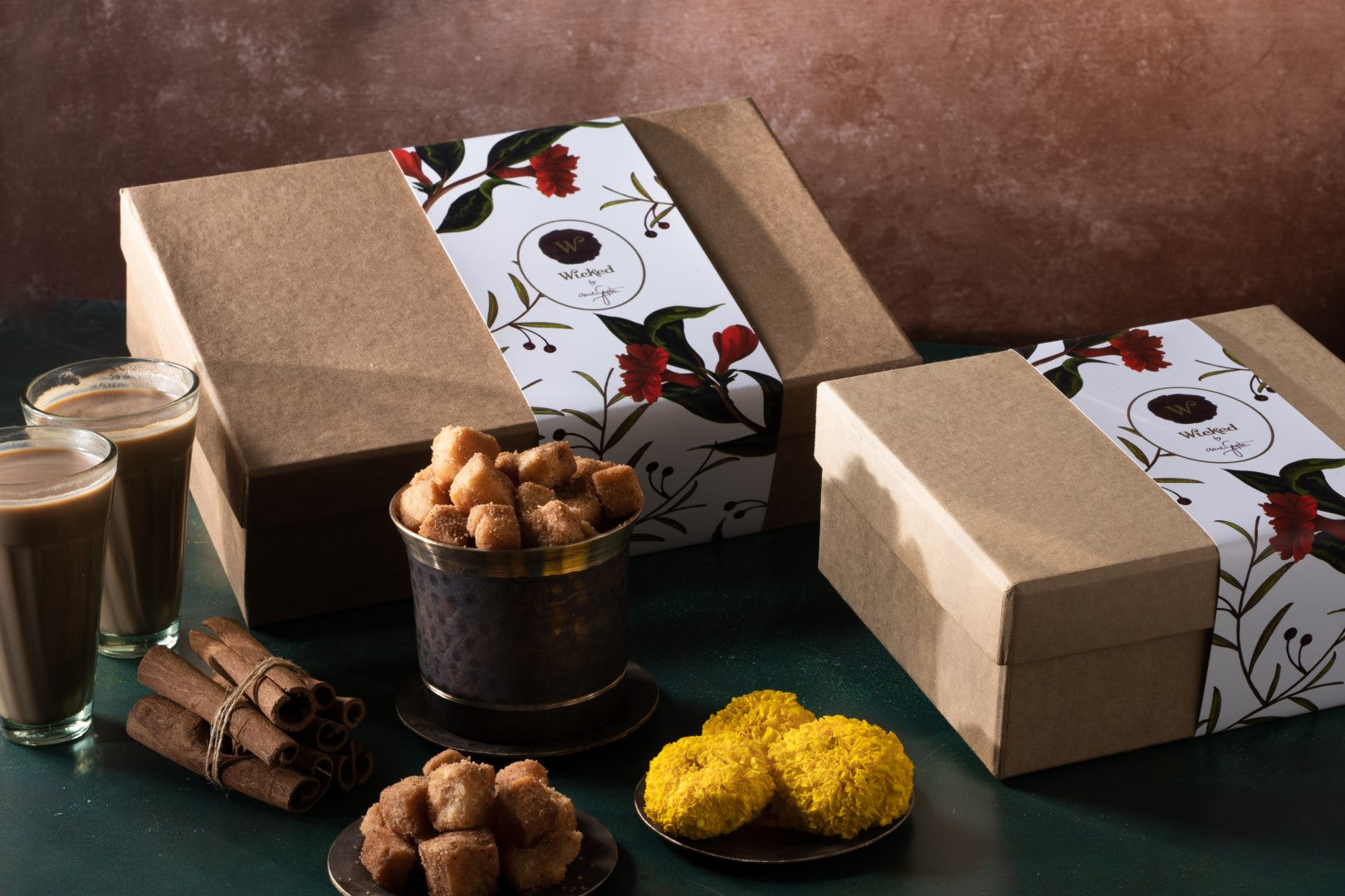 Cinnamon Shakar Paras