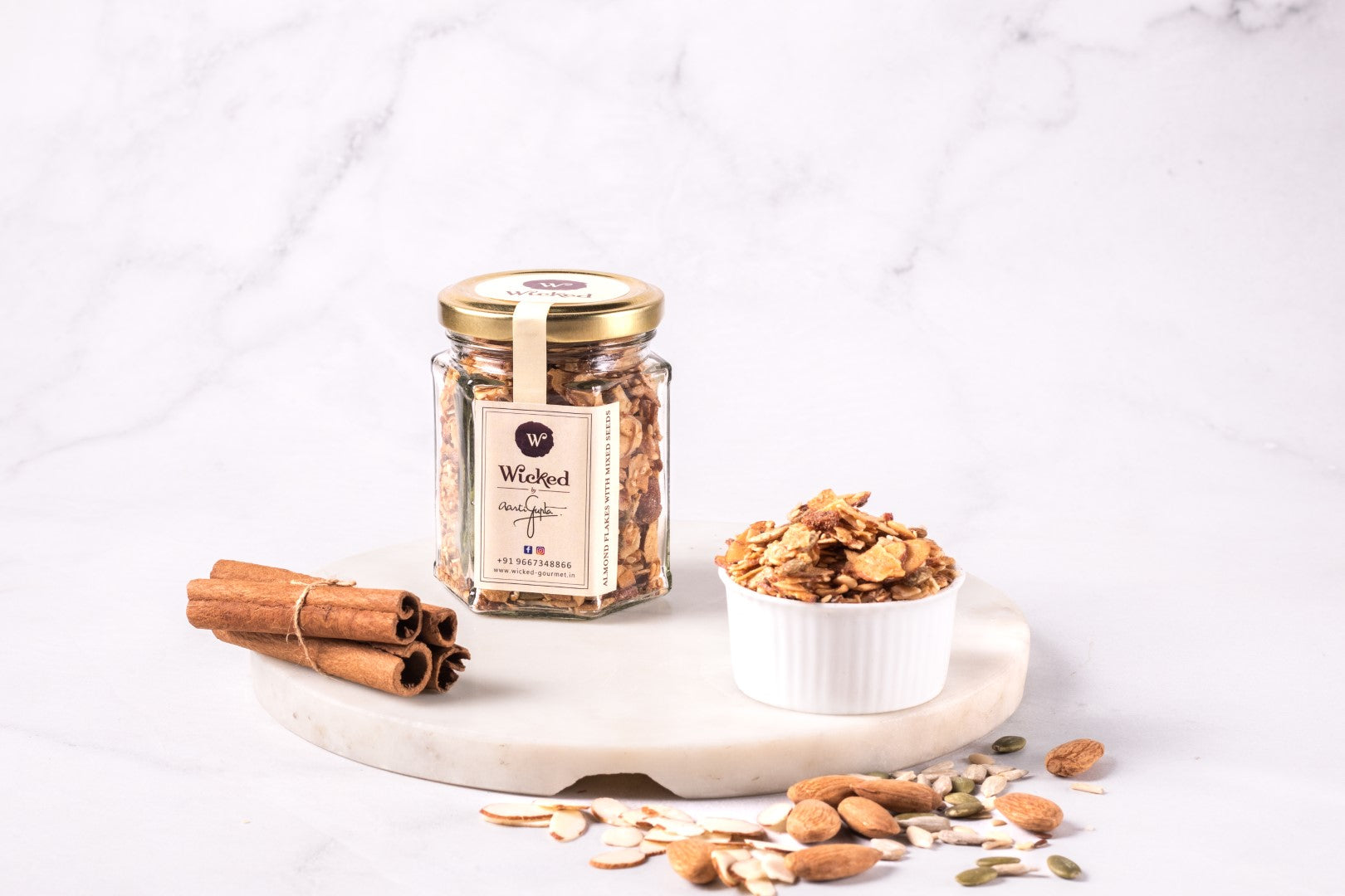 Almond Flakes With Mixed Seeds